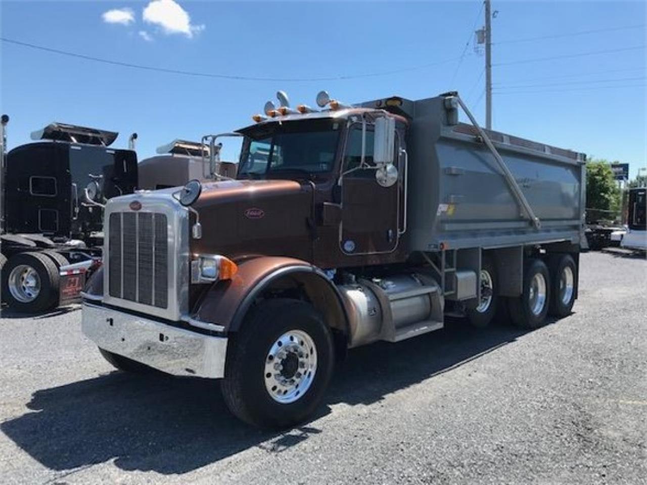 Used 2016 PETERBILT 365 For Sale in Lancaster, Pe 17601 - Grape 4.7