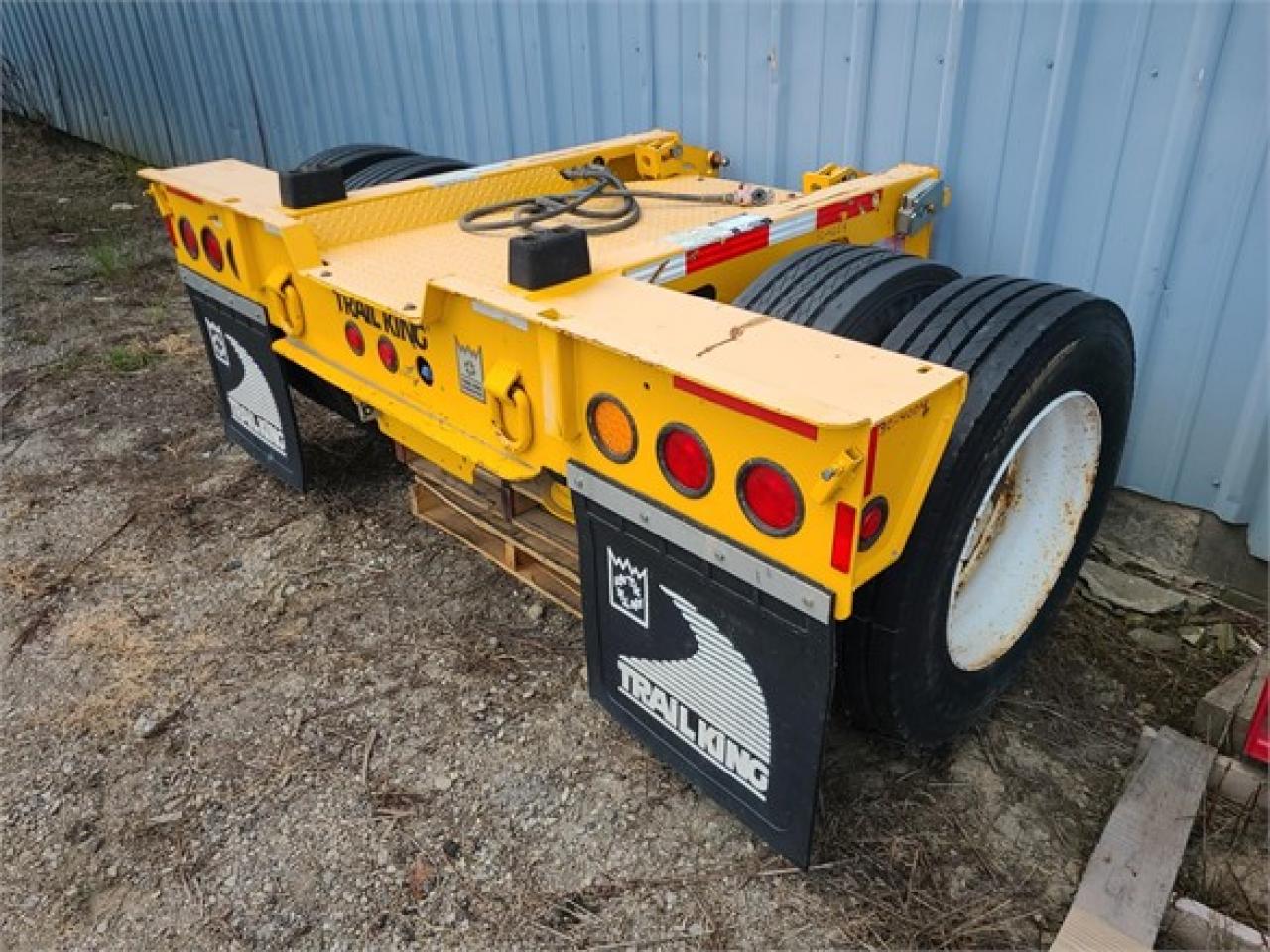 Used 2017 TRAIL KING FLIP AXLE For Sale in Hubbard, Ohio 44425 ...