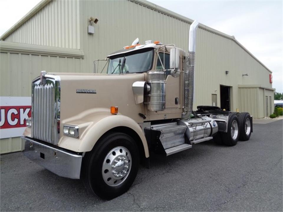 Used 2016 KENWORTH W900 For Sale in Clearfield, Pe 16830 - AutoBoss 5.1