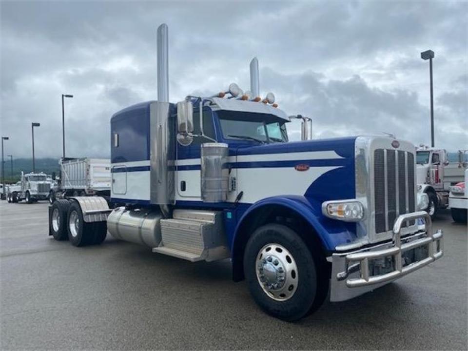 Used 2017 PETERBILT 389 For Sale in Smithfield, Pe 15478 - AutoBoss 5.1